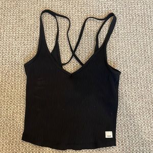 Vuori black ribbed work out tank top with built-in sports bra, size XS